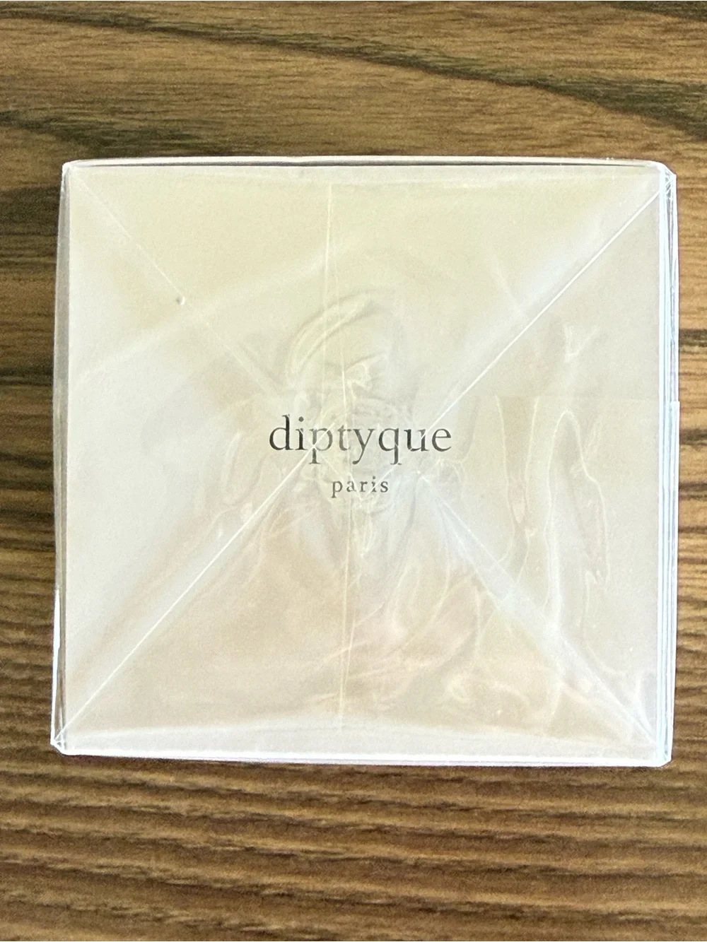 NEW IN BOX diptyque Baies Scented Candle 6.5oz. Made in France